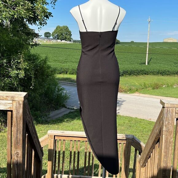 Likely Keela Flowy Maxi Sweetheart Neckline Gown Asymmetric Hem New Size 8 - Picture 5 of 10